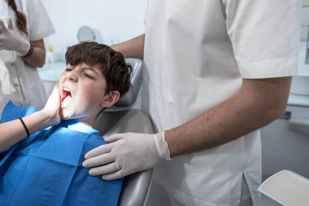 Best Emergency Dental Care for Broken or Chipped Teeth in Fort Irwin, CA